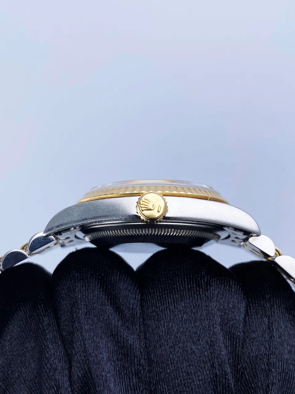 Rolex Blue Diamond Datejust dial two - Hình 4